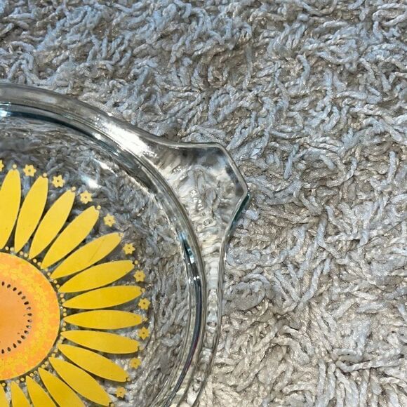 Vintage Pyrex Daisy Sunflower Orange 1.5 Pt Casserole Dish #472-C Daisy Lid - Picture 13 of 13